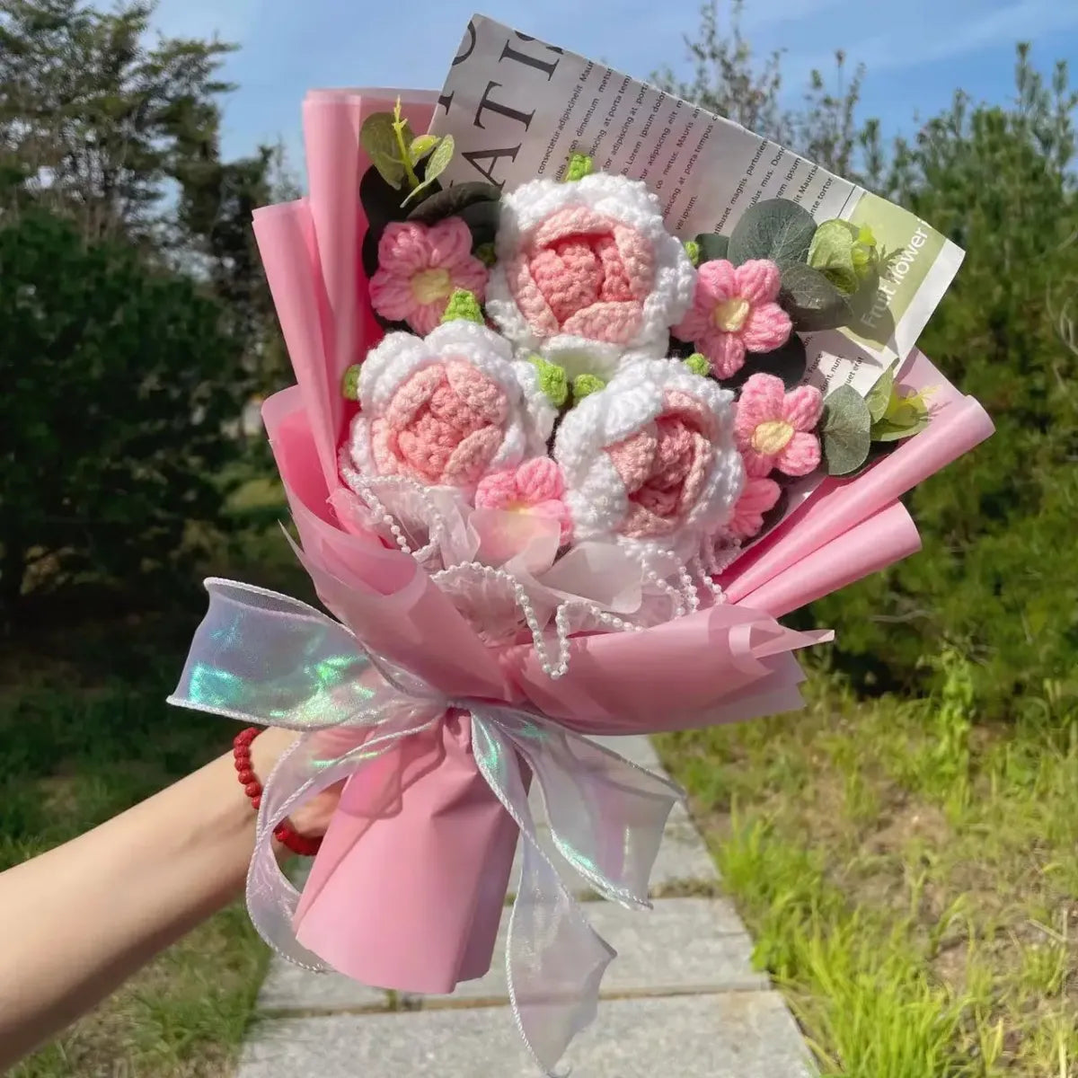 Crochet Rose Bouquet – Handmade Knit Flowers - Harajuku Style - Plushie - 1
