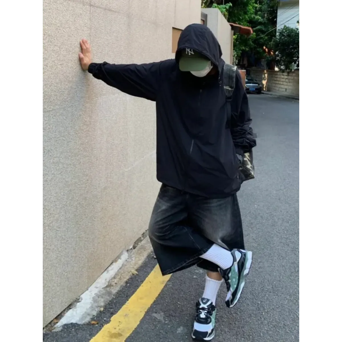 Vintage Y2K Black Wide-Leg Culotte Jeans - Bottoms - Jeans - 3