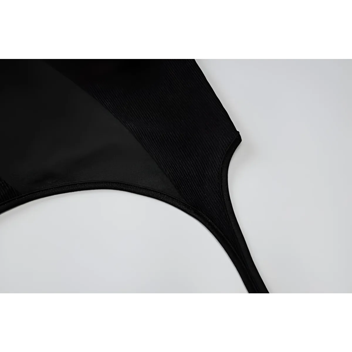 One Piece Crop Top - T-Shirts - 12