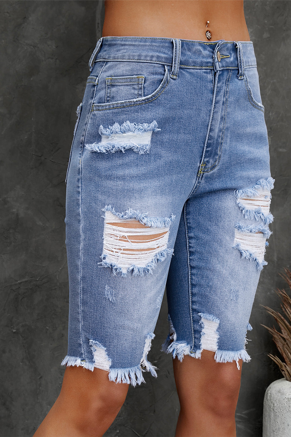 Distressed Frayed Hem Denim Bermuda Shorts - Women’s Clothing & Accessories - Shorts - 4 - 2024