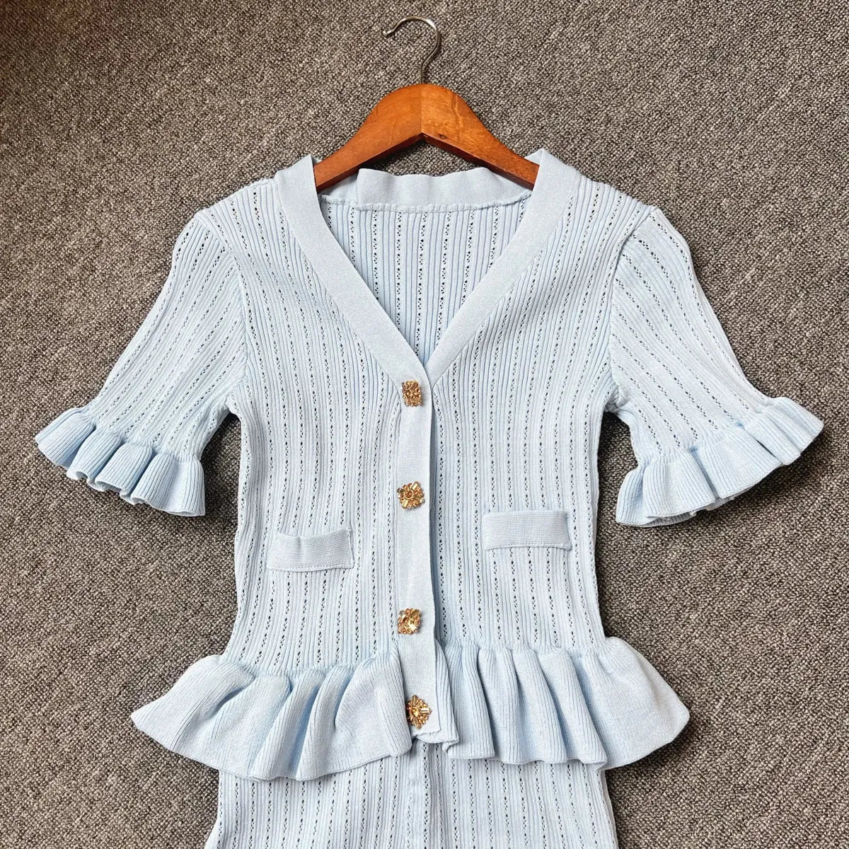 Elegant Ruffled Knit Maxi Dress with V-Neck - All Dresses - Maxi Dress - 9