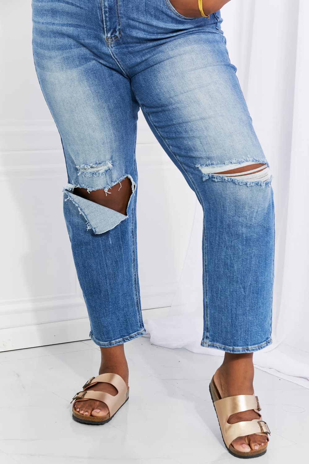 Emily High Rise Relaxed Jeans - Bottoms - Pants - 8 - 2024