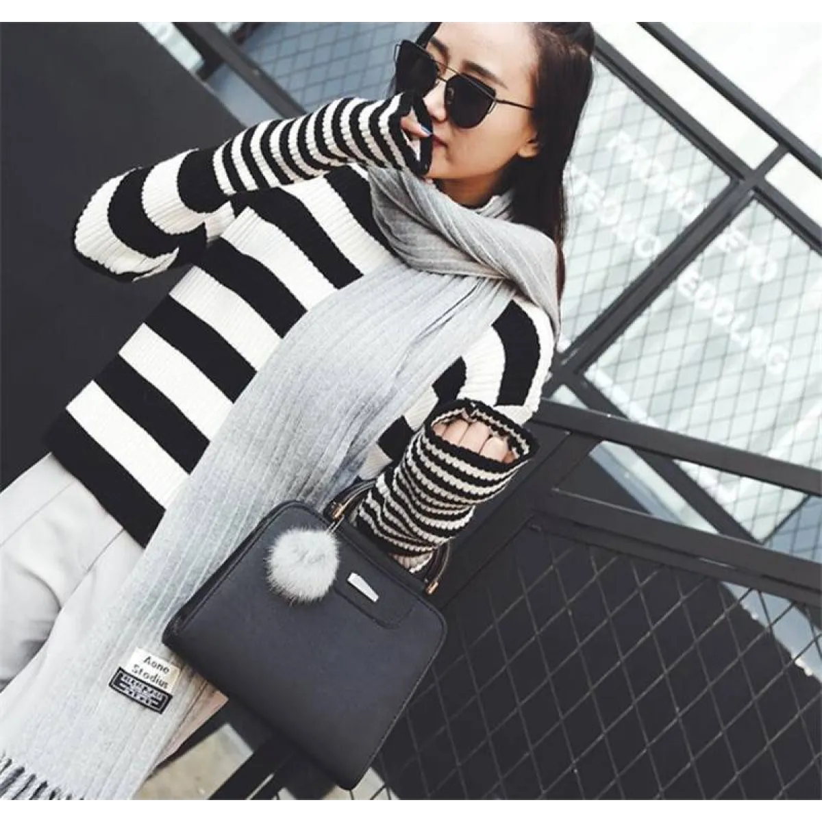 Everyday Carry Handbag - Women Bags & Wallets - 28