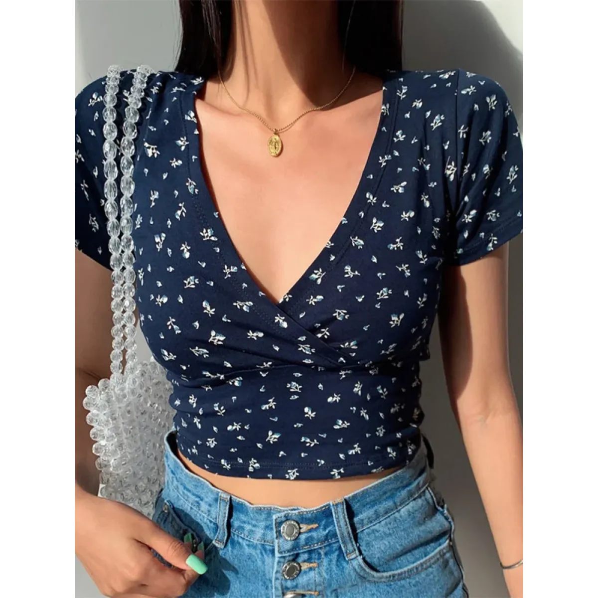 Floral V-Neck Stretchy Crop Top - Women’s Clothing & Accessories - Crop Tops - 8