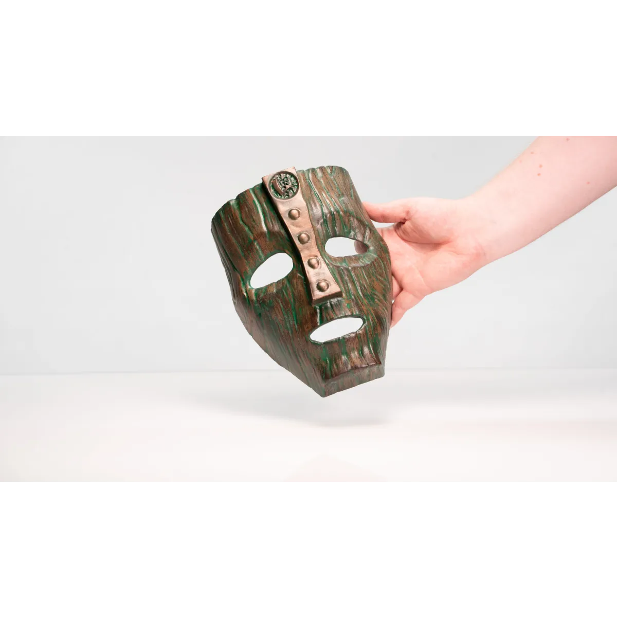 Mask of Loki - The Mask Costume Display Prop - Cosplay - Helmets and Headwear - 1