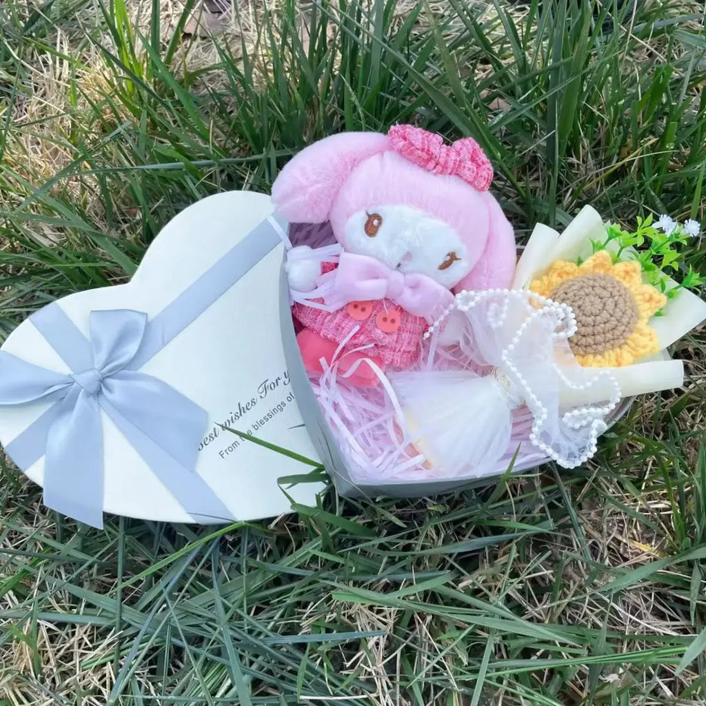 Kawaii Plush Gift Box – Kuromi My Melody Hello Kitty Heart Box Gift Set - Christmas - Plushie - 4