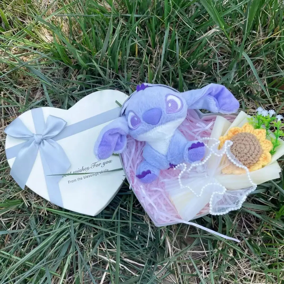 Kawaii Stitch Plush Gift Box – Heart Shaped with Roses Valentine’s Day Gift Set - Christmas - Plushie - 4