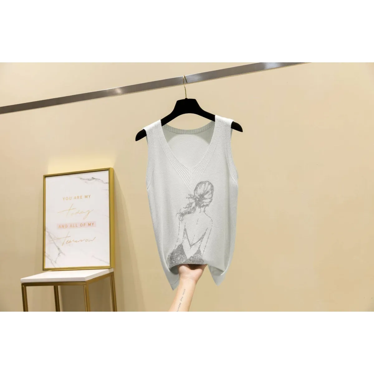 Glitter Print Tank Top - Women’s Clothing & Accessories - 14