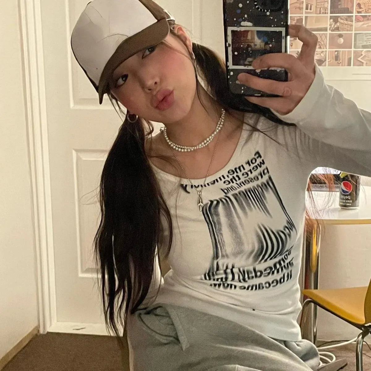 Graffiti Letter Print Crop Top: Y2K Aesthetic - Women’s Clothing & Accessories - 6