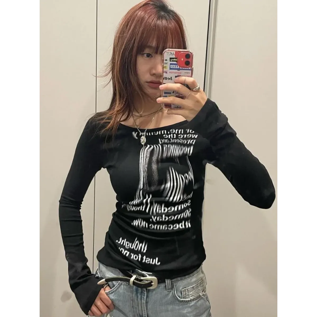 Graffiti Letter Print Crop Top: Y2K Aesthetic - Women’s Clothing & Accessories - 4