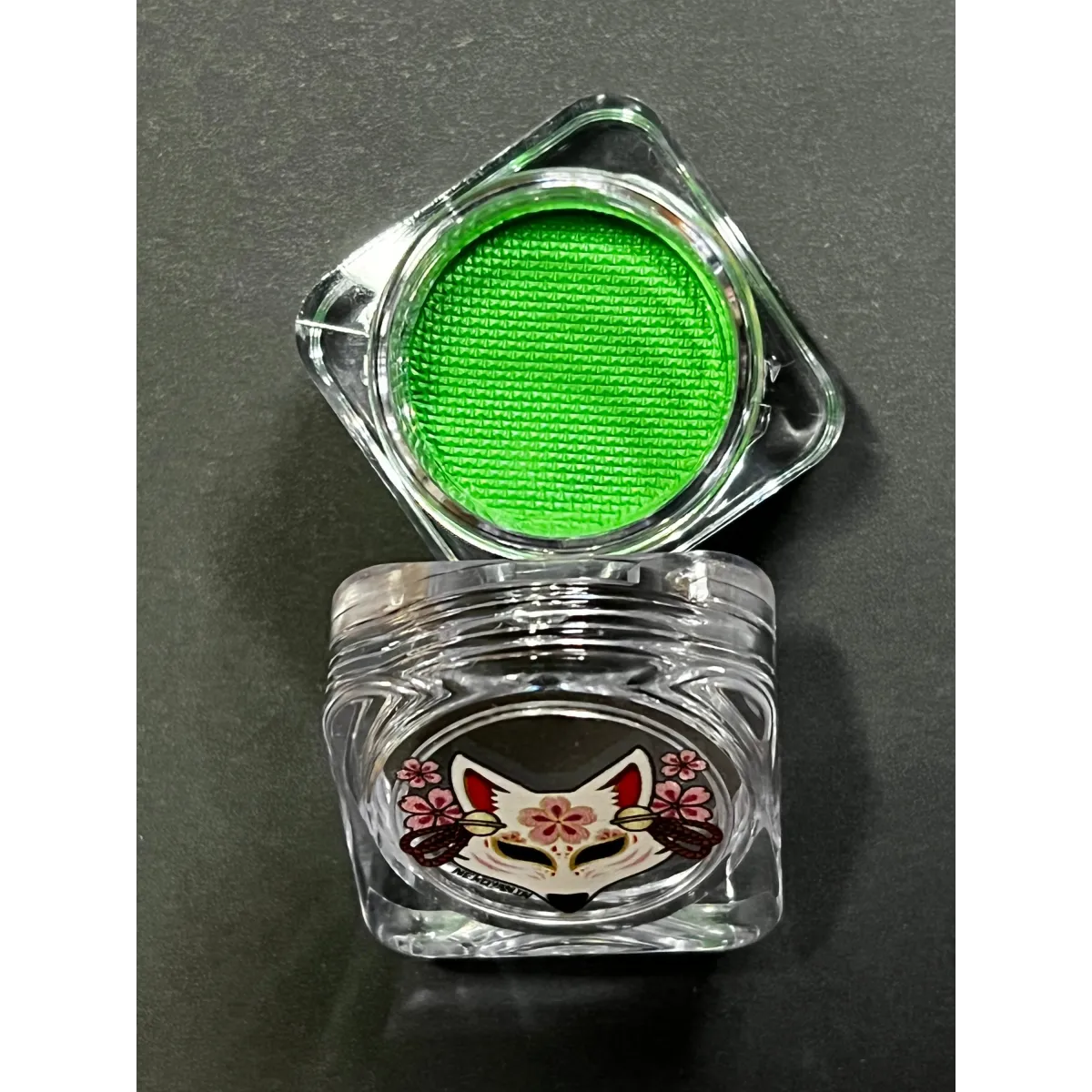 Shamrock Green Water-Activated Graphic Liner - Harajuku Style - Cosmetics - 1