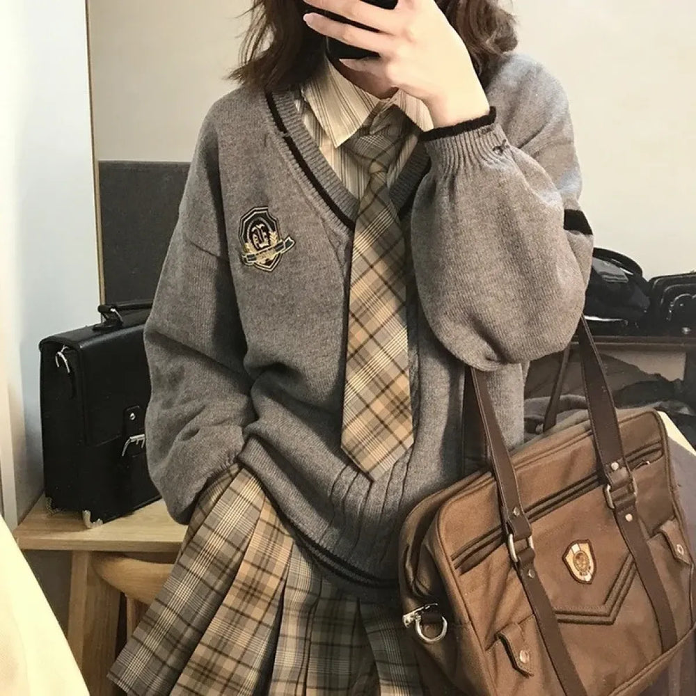 Gray Preppy Knitted Sweater – Vintage Oversized Japanese Style Pullover - Sweaters - V-neck - Sweaters - 1