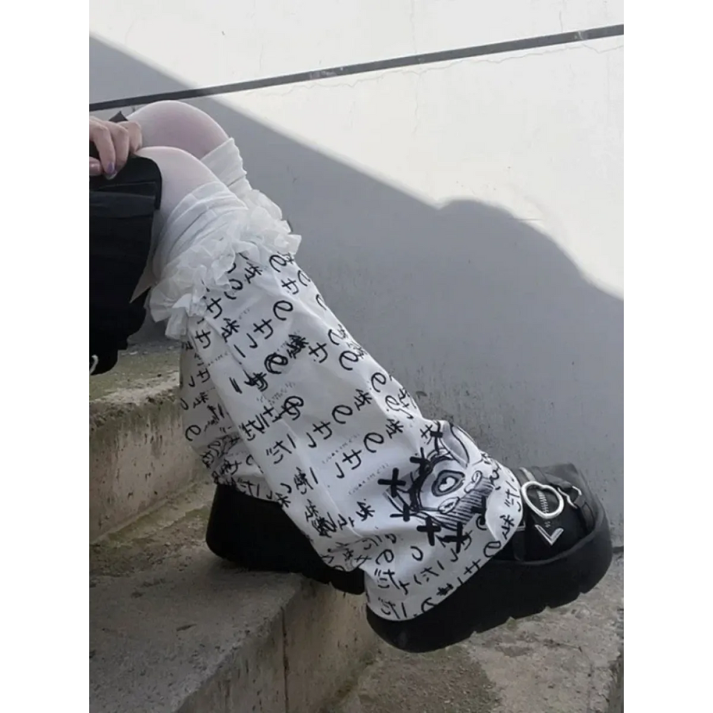 Black & White Harajuku Leg Warmers – Gothic Print & Lace Trim - Harajuku Style - Leg Warmers - 3