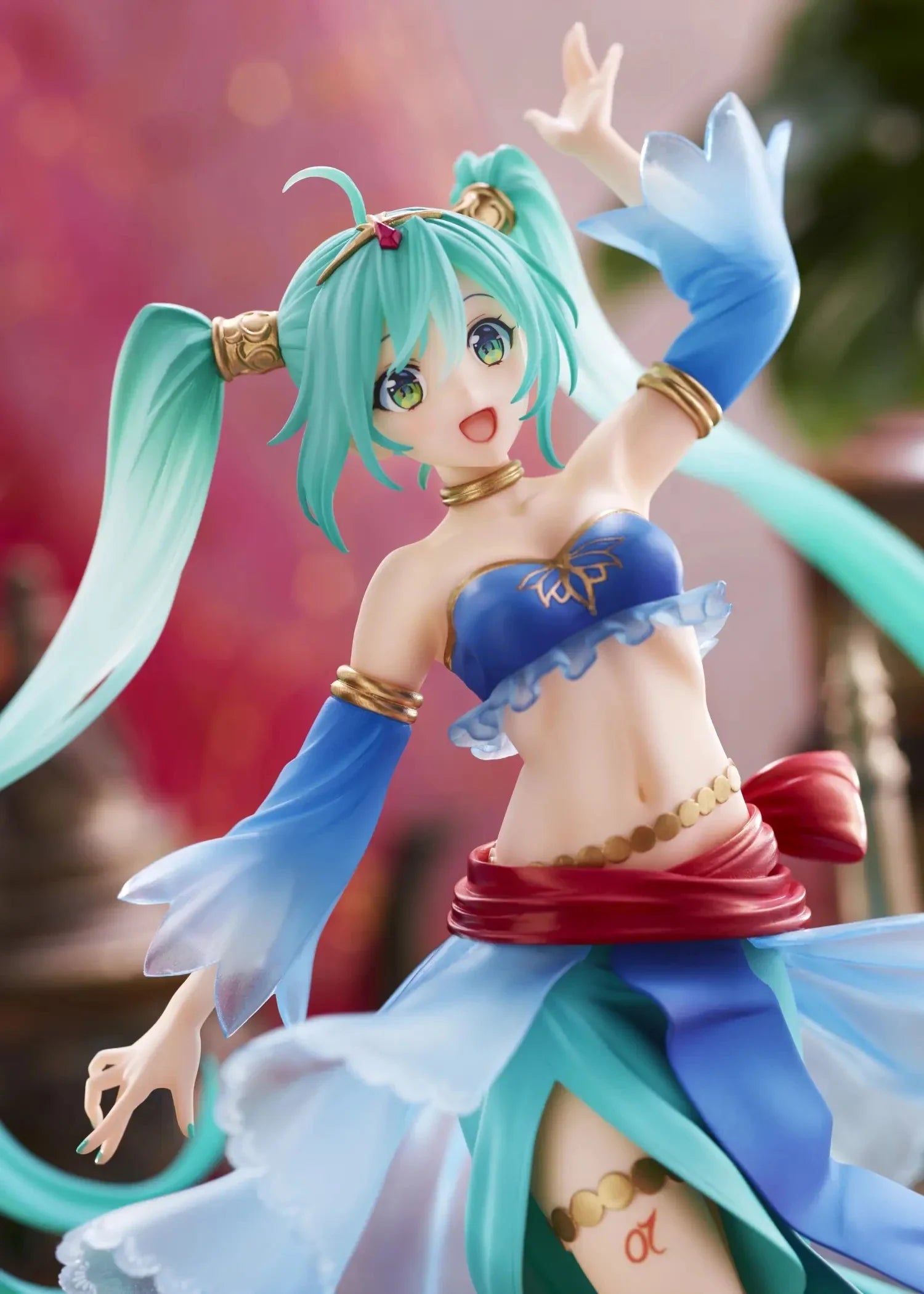 Hatsune Miku Artist Masterpiece Figure – Princess Ver. Taito Prize Collectible - Hatsune Miku - Accessories - Doll &