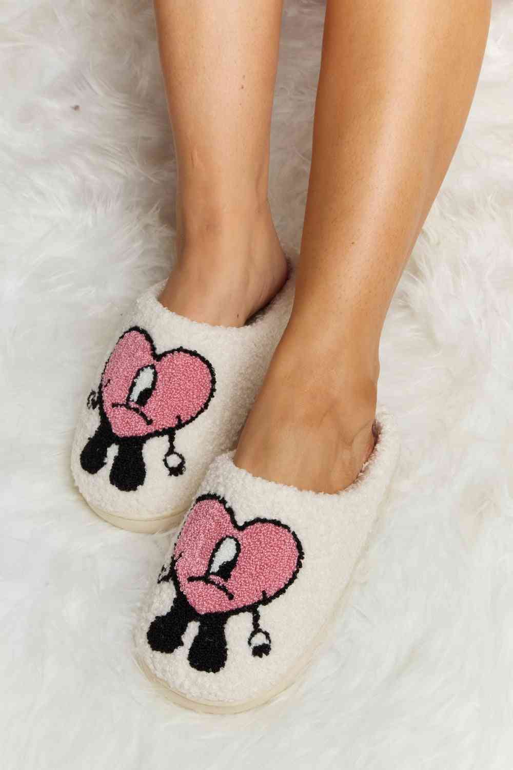 Love Heart Print Plush Slippers - Slippers - Shoes - 3 - 2024