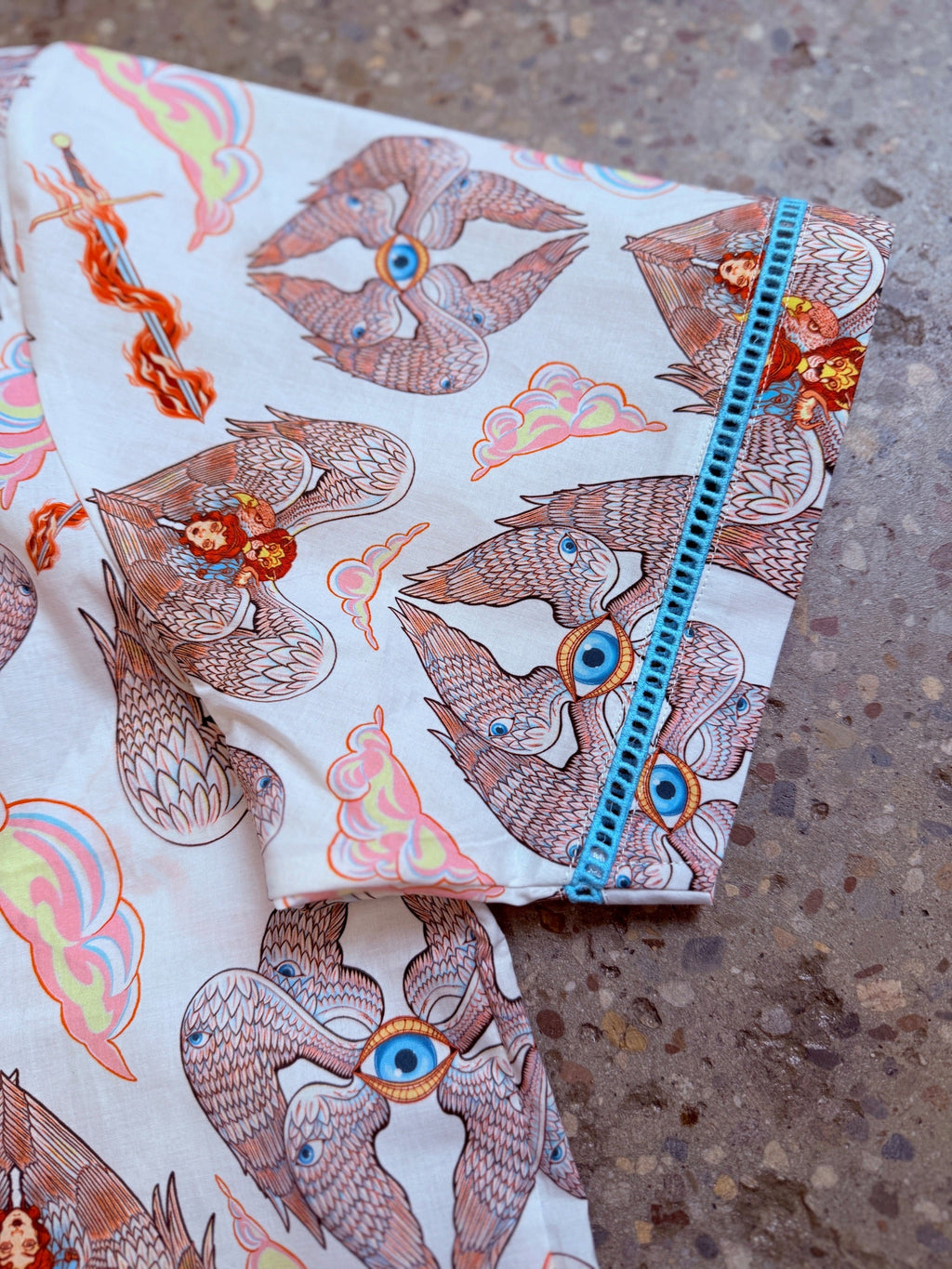 Men's Heavenly Bodies Oversized Cocktail Shirt