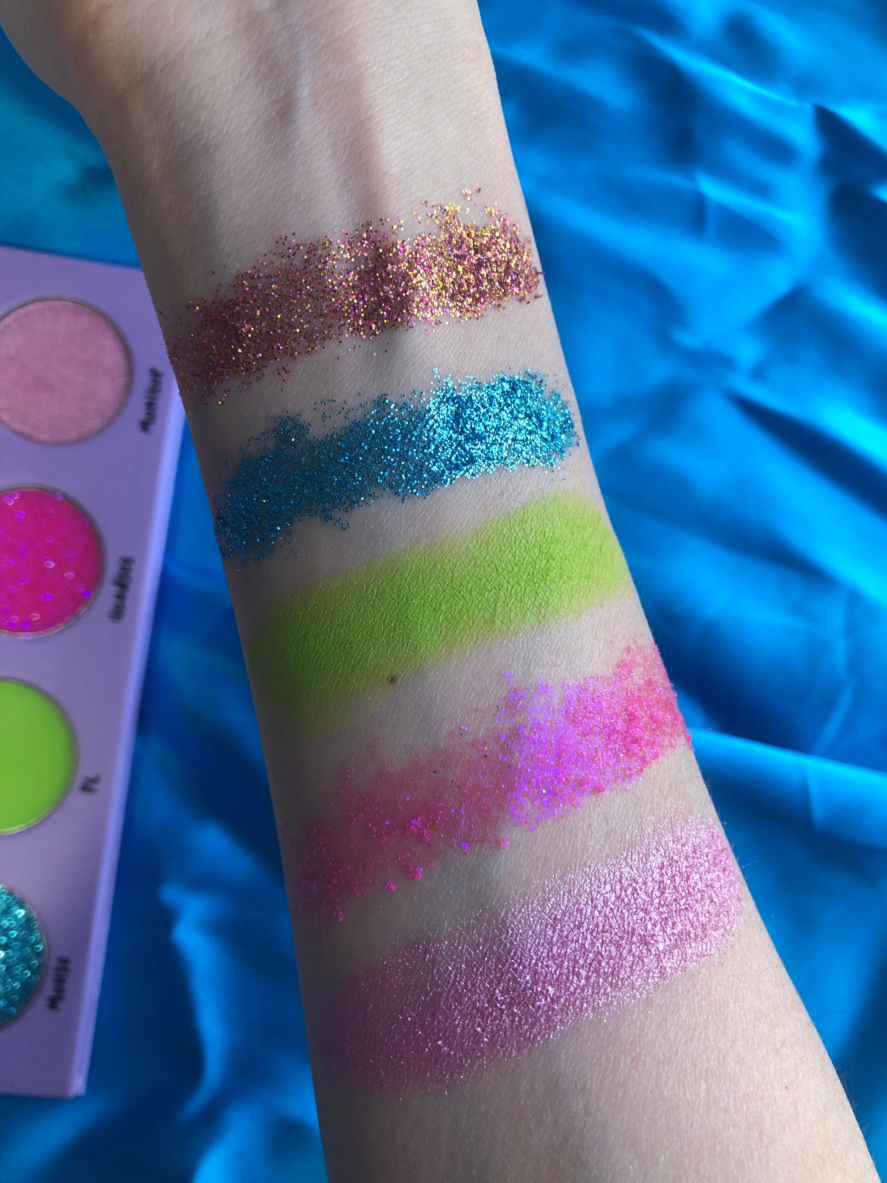 Streamer Vibes 12-Color Eyeshadow Palette