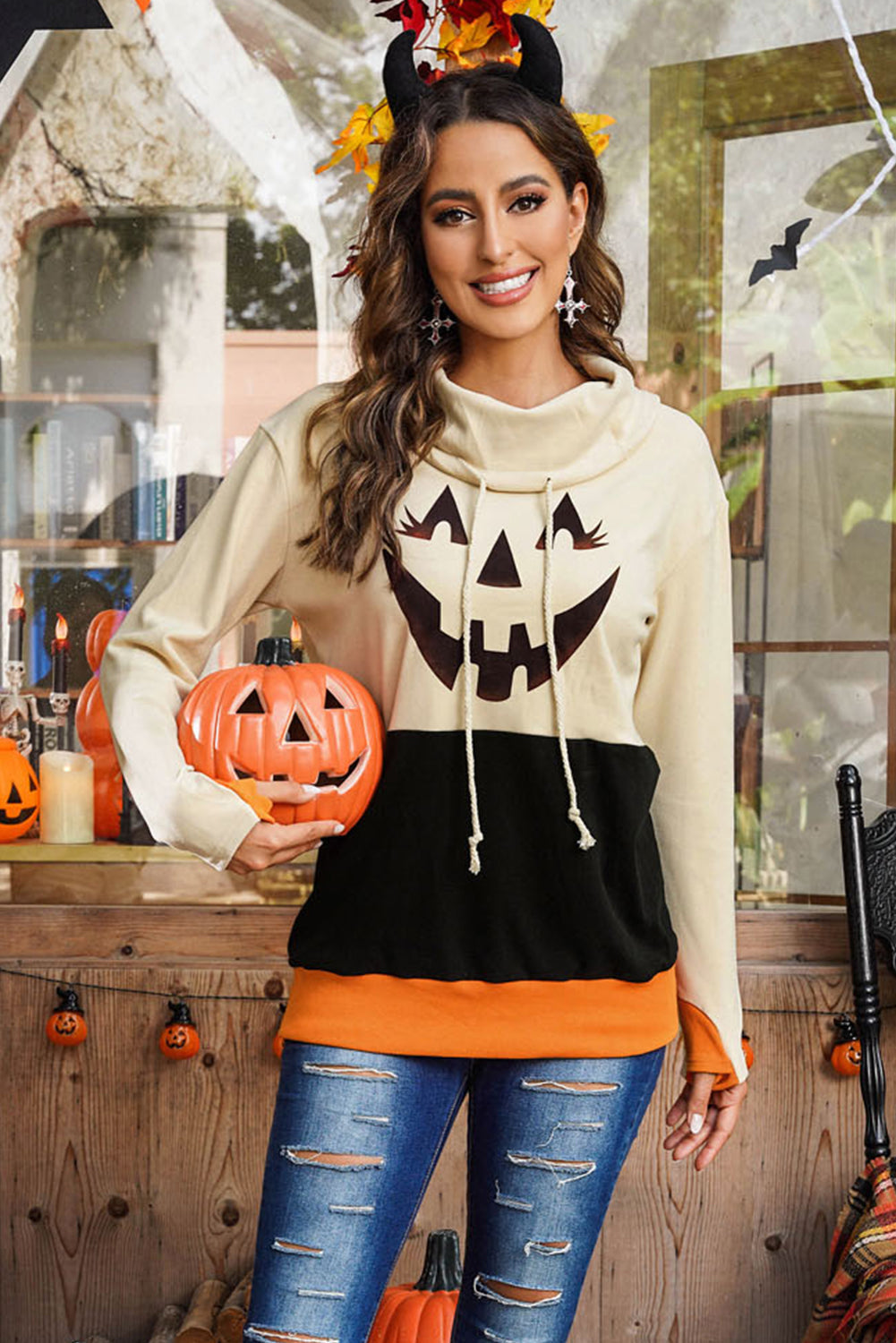 Long Sleeve Jack-O’-Lantern Graphic Sweatshirt - Black / S - T-Shirts - Shirts & Tops - 1 - 2024