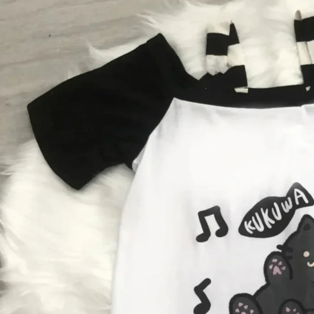 Off-Shoulder Cat Print T-Shirt – Kawaii Y2K Grunge Top - T-Shirts - Short - Asymmetric - T-Shirts - 2