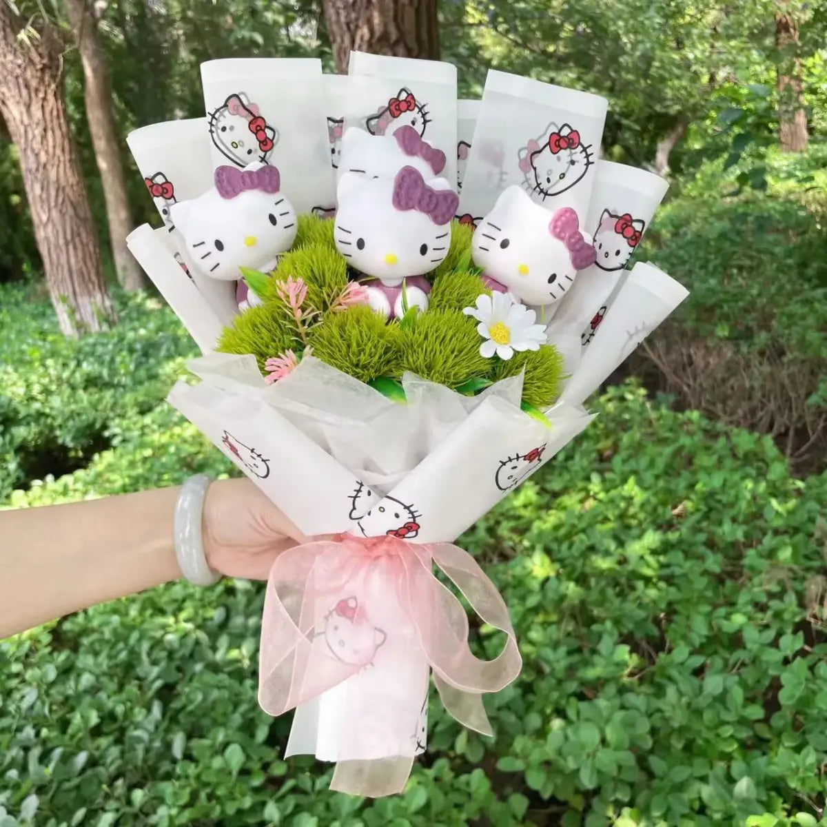 Hello Kitty Sanrio Character Bouquet – Kawaii Gift for Valentine’s Birthday - Christmas - Plushie - 18