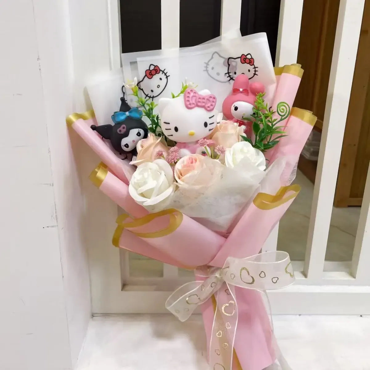 Hello Kitty Sanrio Character Bouquet – Kawaii Gift for Valentine’s Birthday - Christmas - Plushie - 6