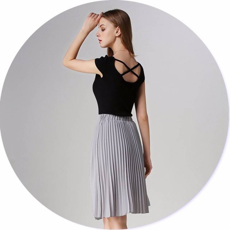 Knife-Pleated Chiffon Skirt - Gray / One Size - Bottoms - Skirts - 11 - 2024