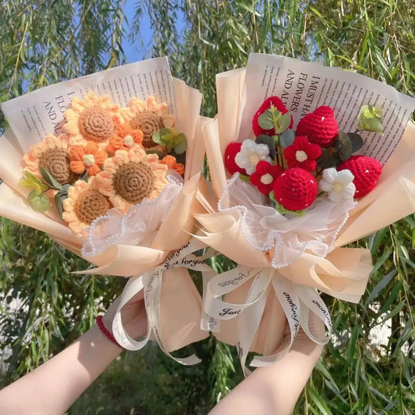 Knitted Sunflower Strawberry Bouquet - Plushies - Plushie - 1