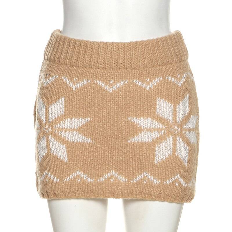 Knitted Winter Outfit - Bottoms - Clothing Tops - 16 - 2024