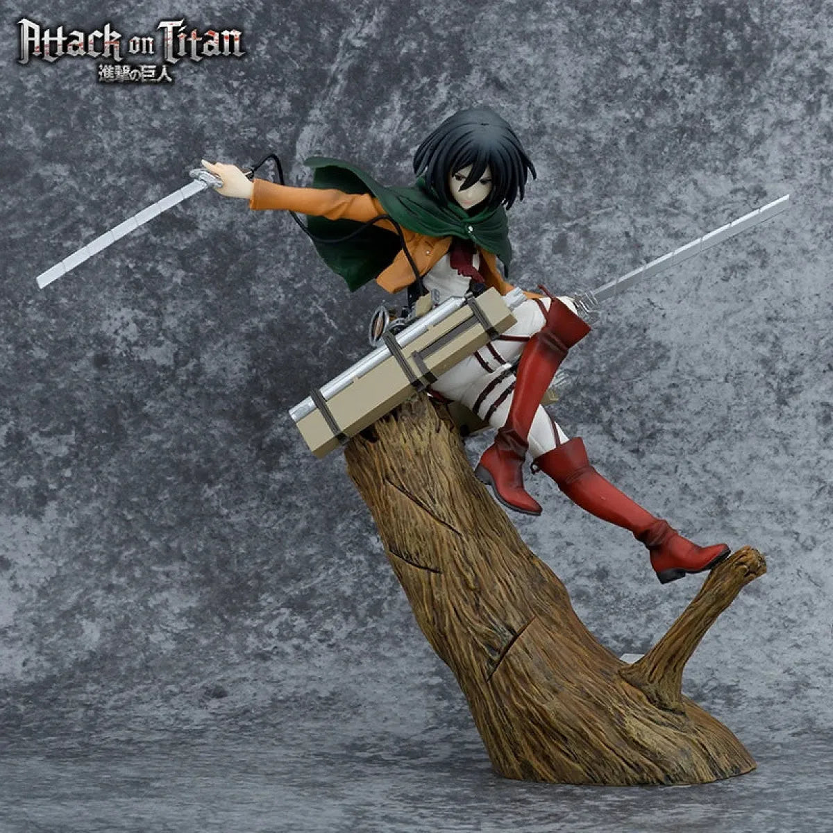 Attack on Titan Mikasa & Levi PVC Action Figure Set - Anime - Figures - 1