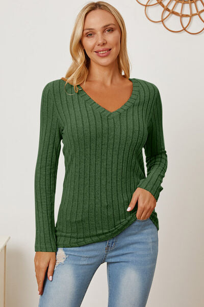 Ribbed V-Neck Long Sleeve T-Shirt - Mid Green / S - T-Shirts - Shirts & Tops - 24 - 2024