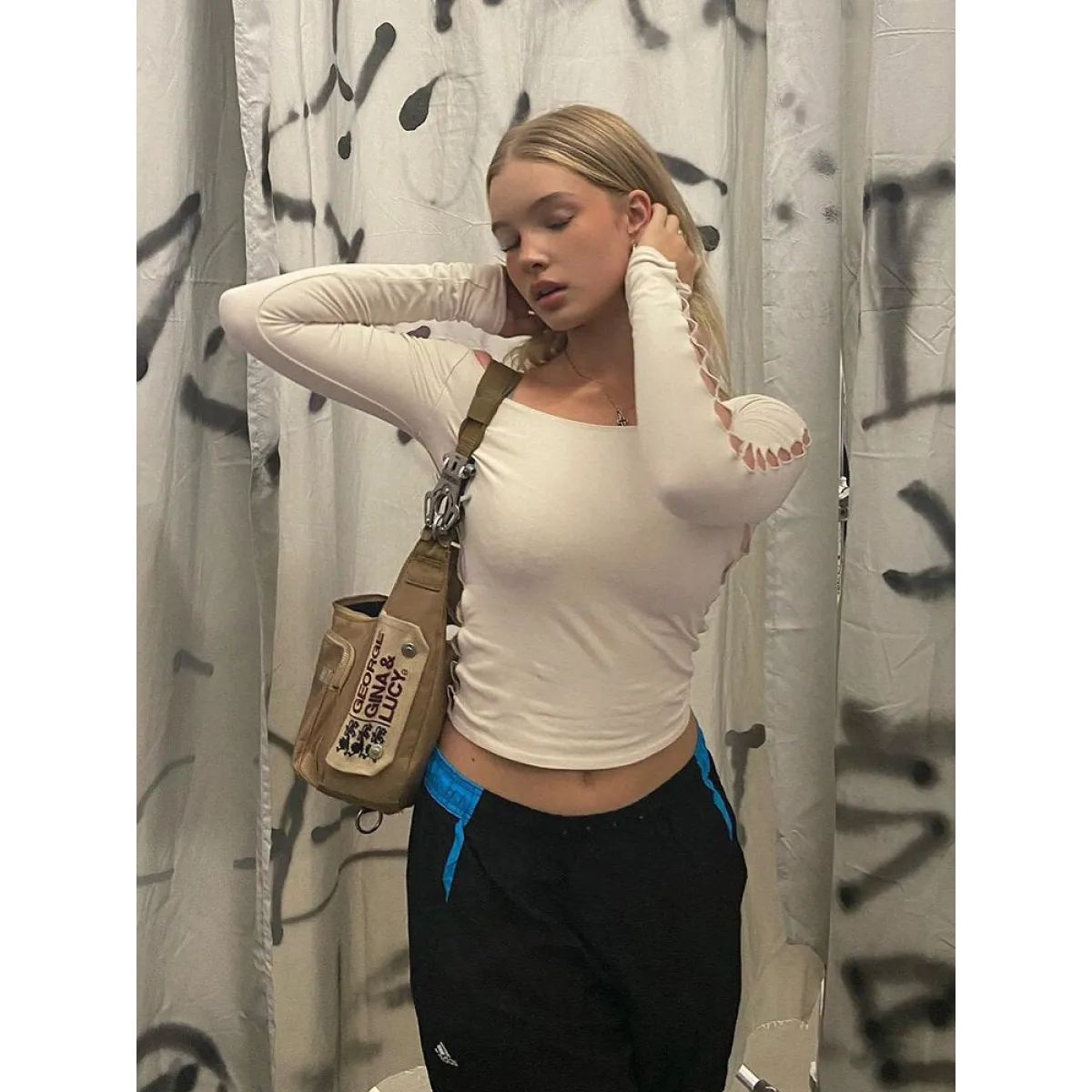 Slim Fit Solid Long Sleeve T-shirt - T-Shirts - Clothing - 2 - 2024