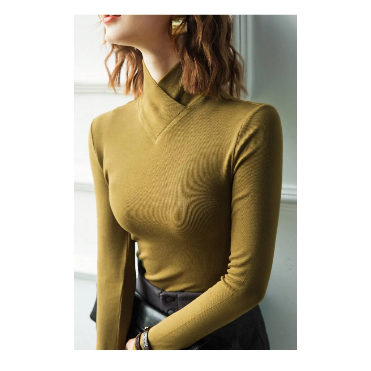 Long-Sleeved Fleece Pullover - Sweaters - 16