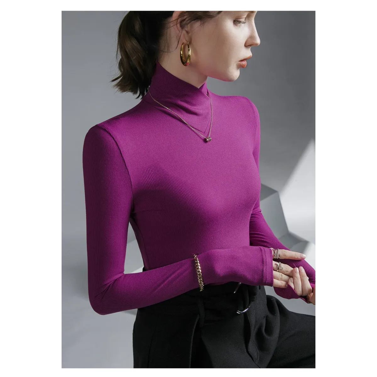 Long-Sleeved Fleece Pullover - Sweaters - 26