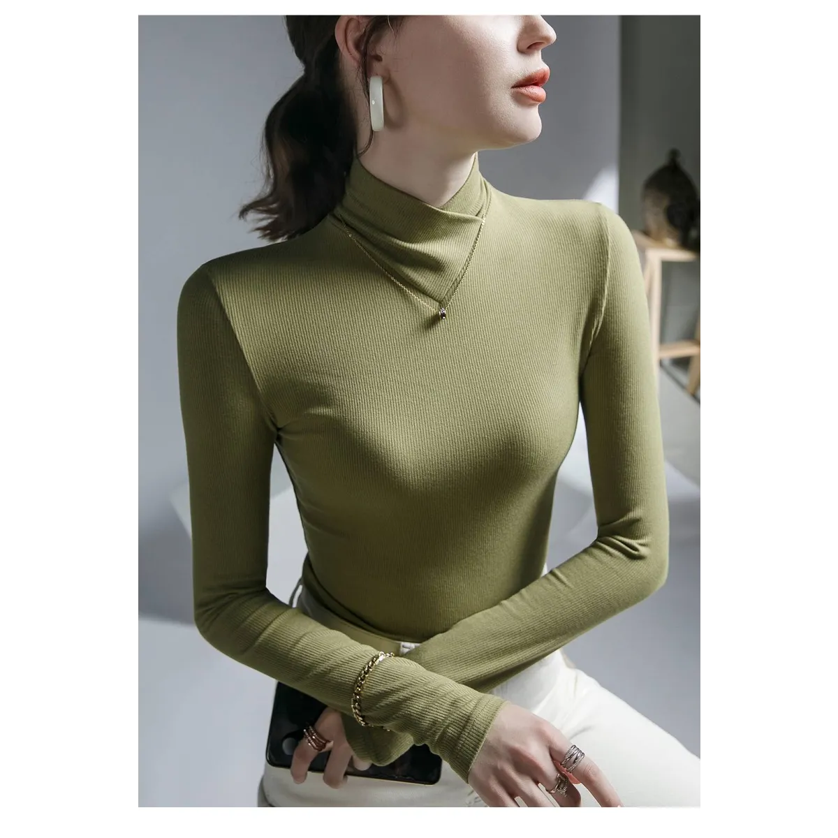 Long-Sleeved Fleece Pullover - Sweaters - 33