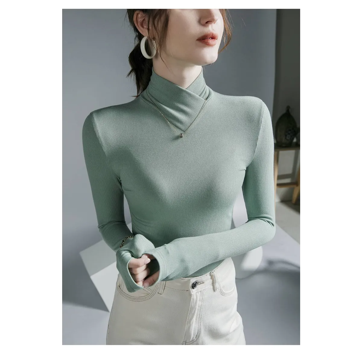 Long-Sleeved Fleece Pullover - Sweaters - 35