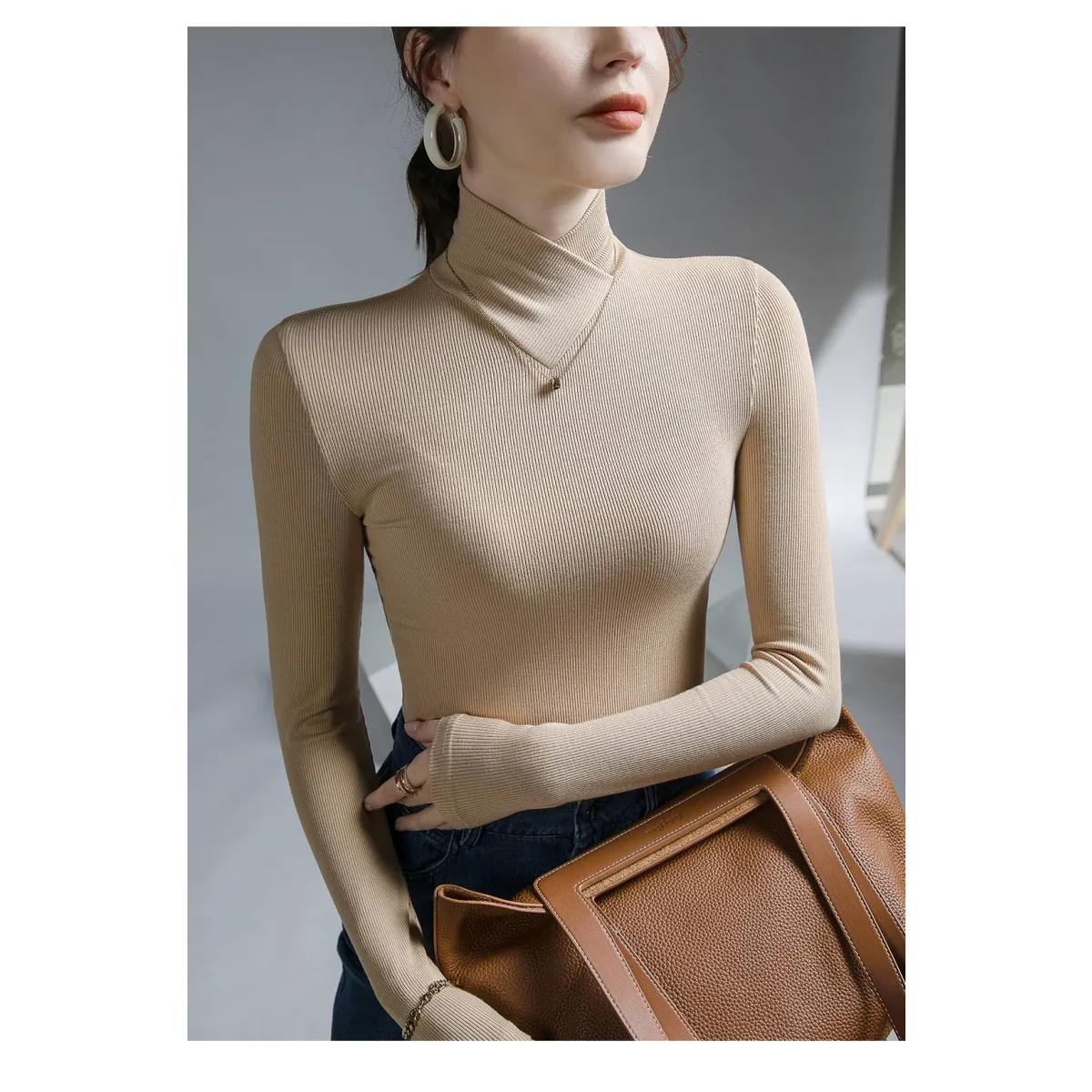 Long-Sleeved Fleece Pullover - Sweaters - 38