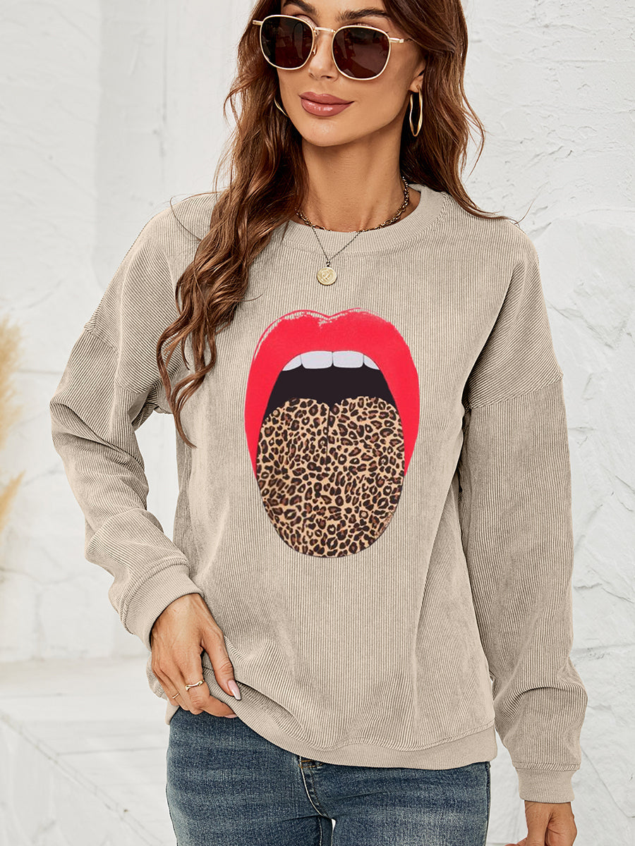 Round Neck Dropped Shoulder MAMA Graphic Sweatshirt - Beige / S - T-Shirts - Shirts & Tops - 10 - 2024