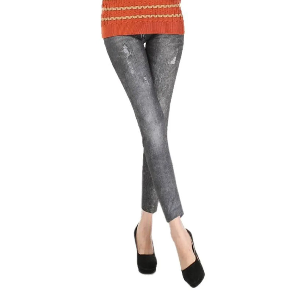 Women’s Skinny Mid Waist Jeans - Bottoms - 7