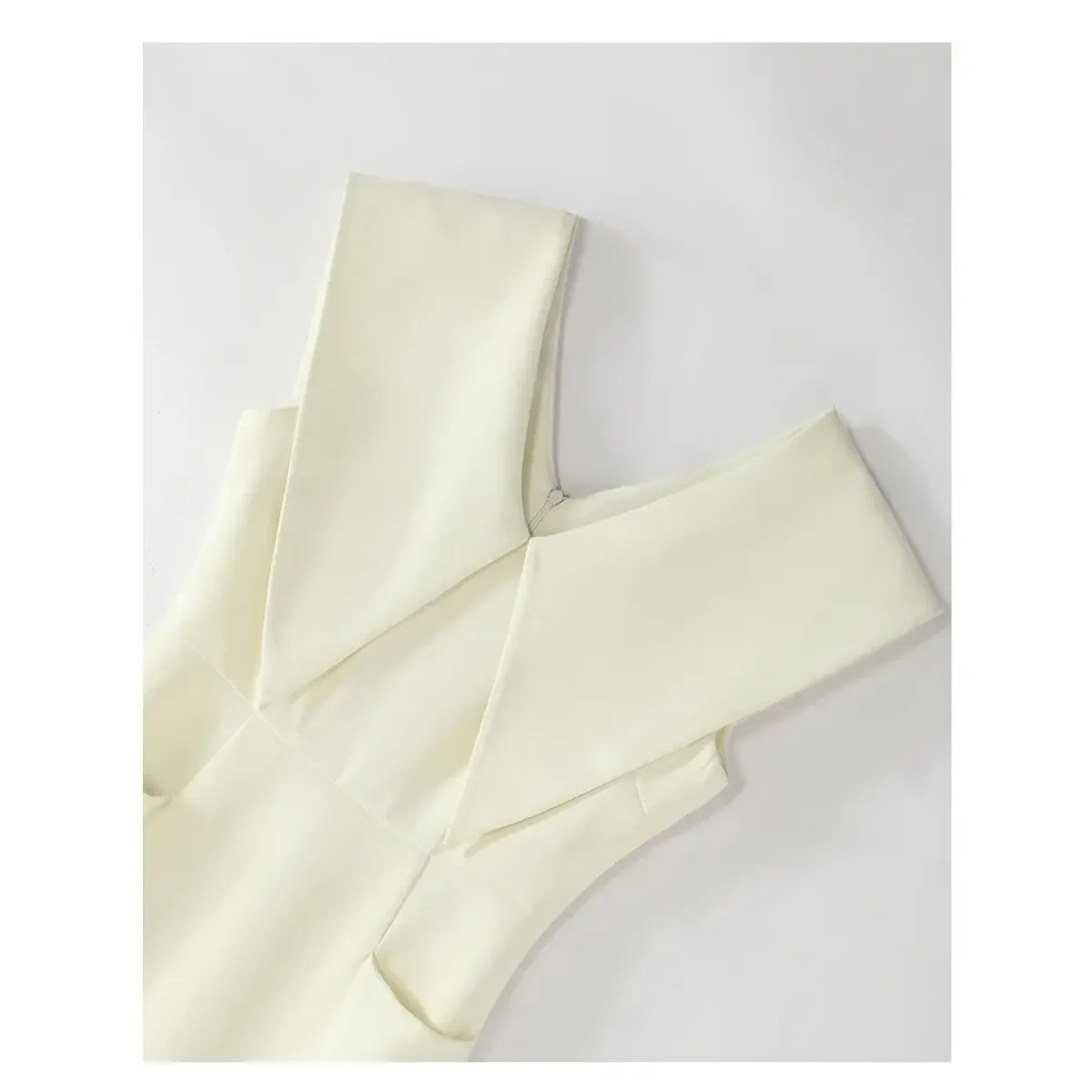 Hepburn-Inspired Sleeveless Split Midi Dress - All Dresses - Midi Dress - 5