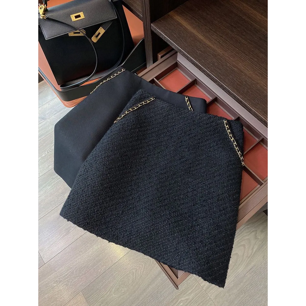 Women’s Mini Tweed Skirt - Black woolen / M - Bottoms - Skirts - 7 - 2024