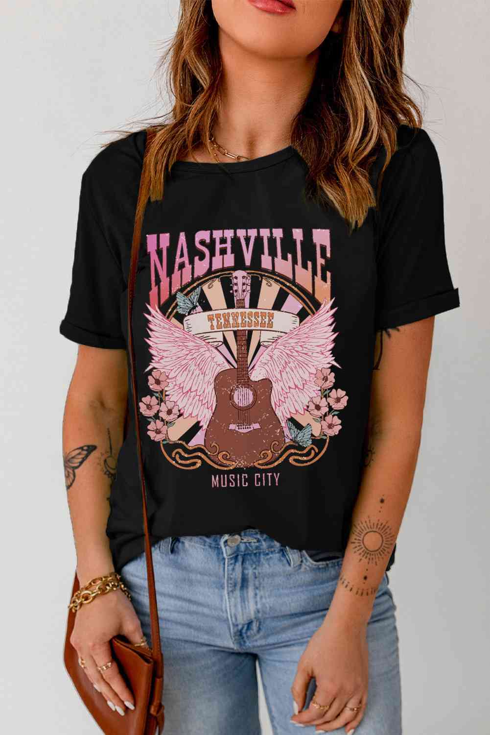 NASHVILLE TENNESSEE MUSIC CITY Graphic Round Neck Tee - Black / S - T-Shirts - Shirts & Tops - 1 - 2024