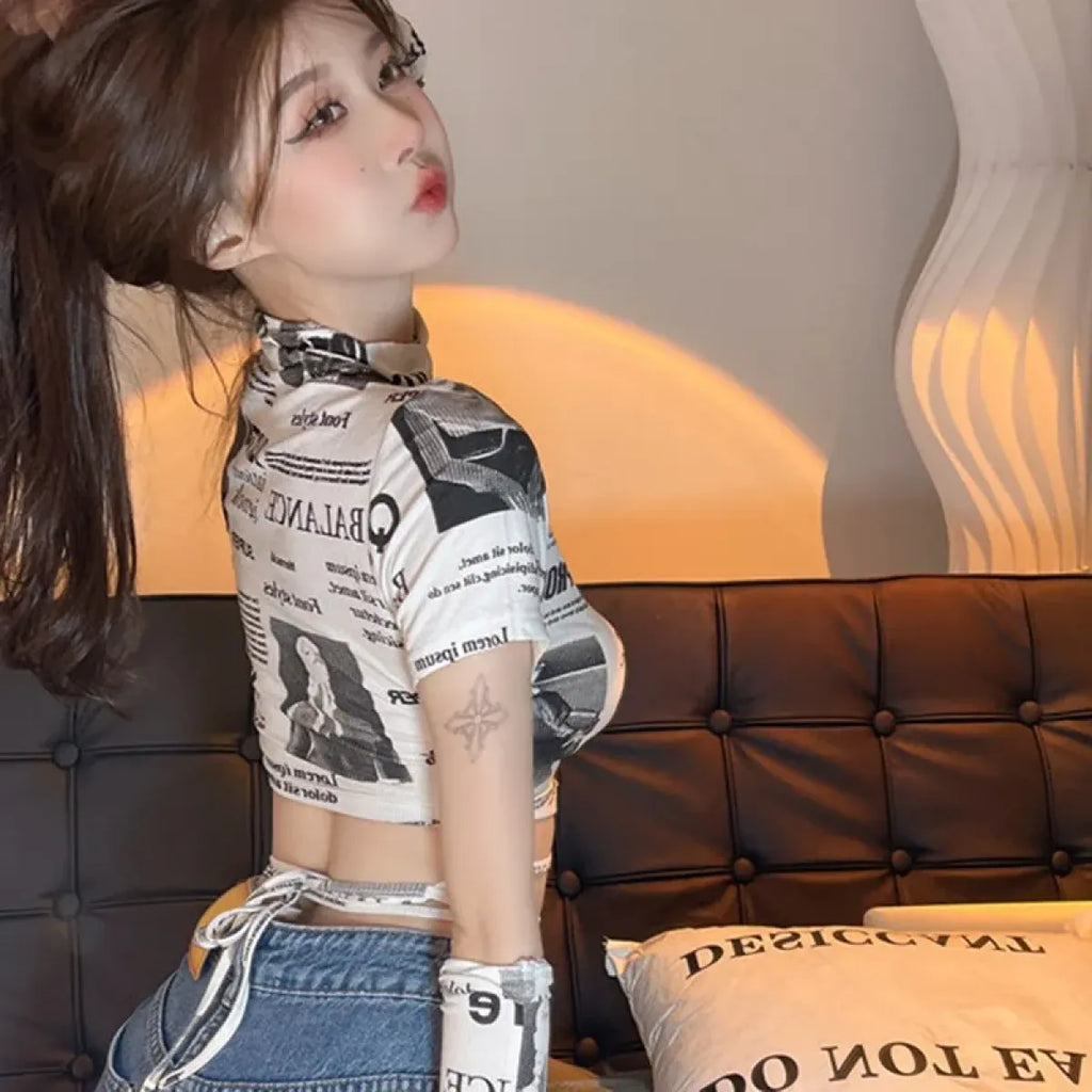 Newspaper Print Slim Crop Top - Women’s Clothing & Accessories - 5