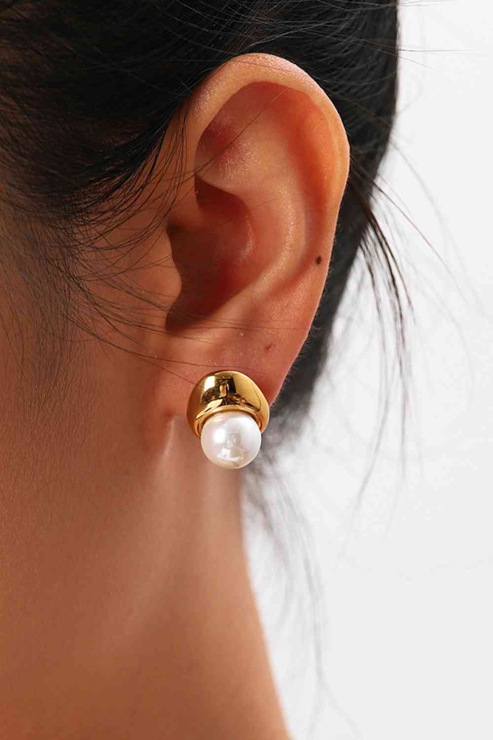 Lovelier Than Ever Pearl Stud Earrings - Gold / One Size - Women’s Jewelry - Earrings - 6 - 2024