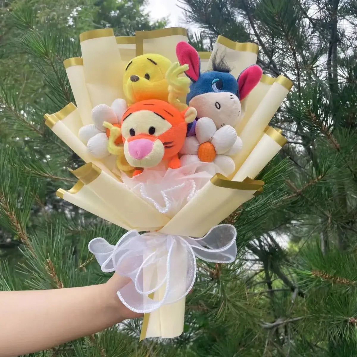 Winnie the Pooh Plush Bouquet – Handmade Gift with Eeyore & Tigger - Plushies - Plushie - 1