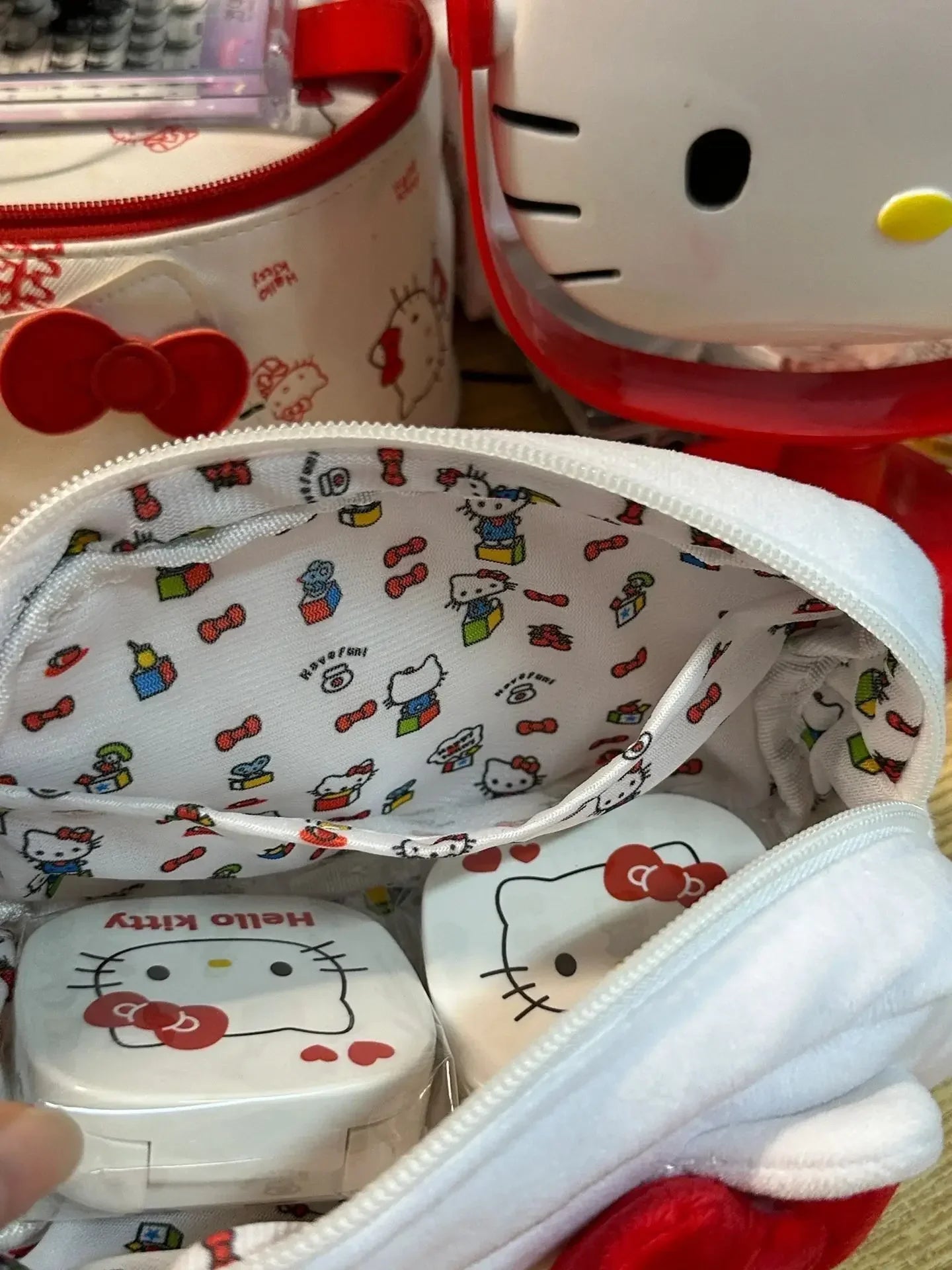 Hello Kitty Plush Storage Bag: Adorable Sanrio Makeup & Stationery Organizer - Plushies - Luggage & Bags - 4 - 2024