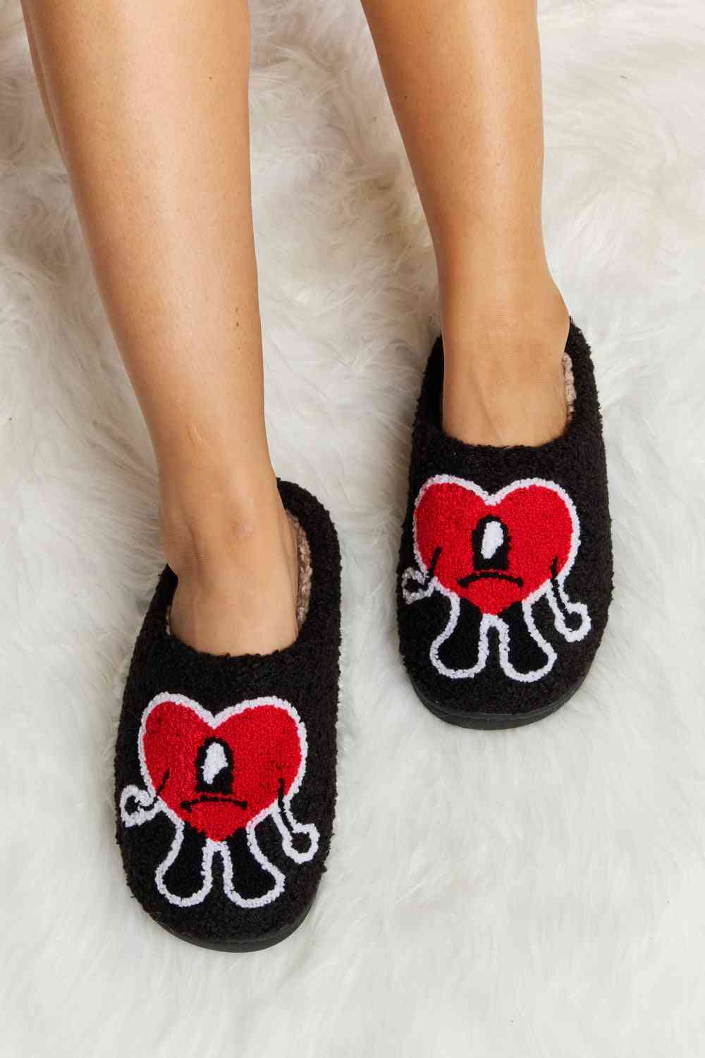 Love Heart Print Plush Slippers - Plushies - Shoes - 32 - 2024