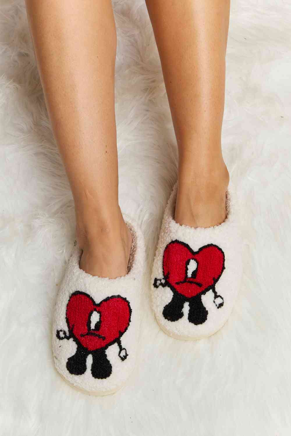 Love Heart Print Plush Slippers - Plushies - Shoes - 7 - 2024
