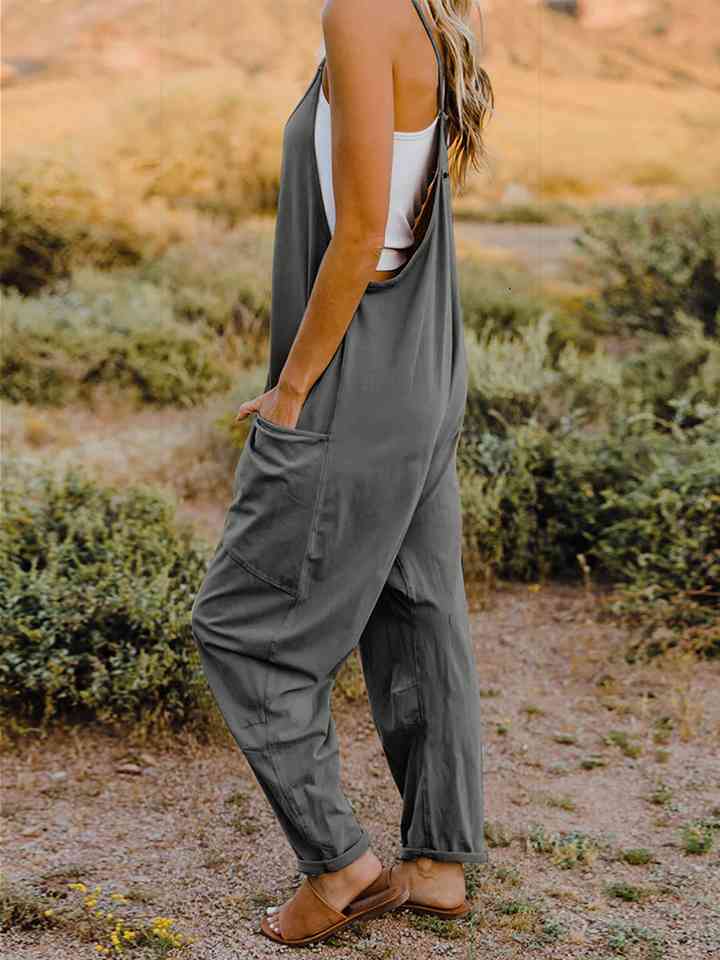 Sleeveless V-Neck Pocketed Jumpsuit - Women’s Clothing & Accessories - Jumpsuits & Rompers - 6 - 2024