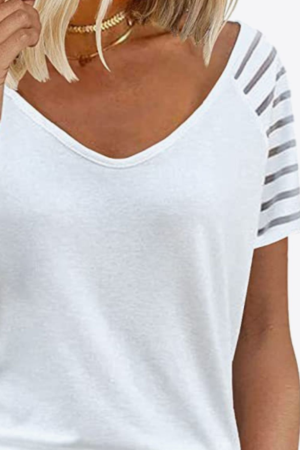 V-Neck Raglan Sleeve Tee - T-Shirts - Shirts & Tops - 6 - 2024