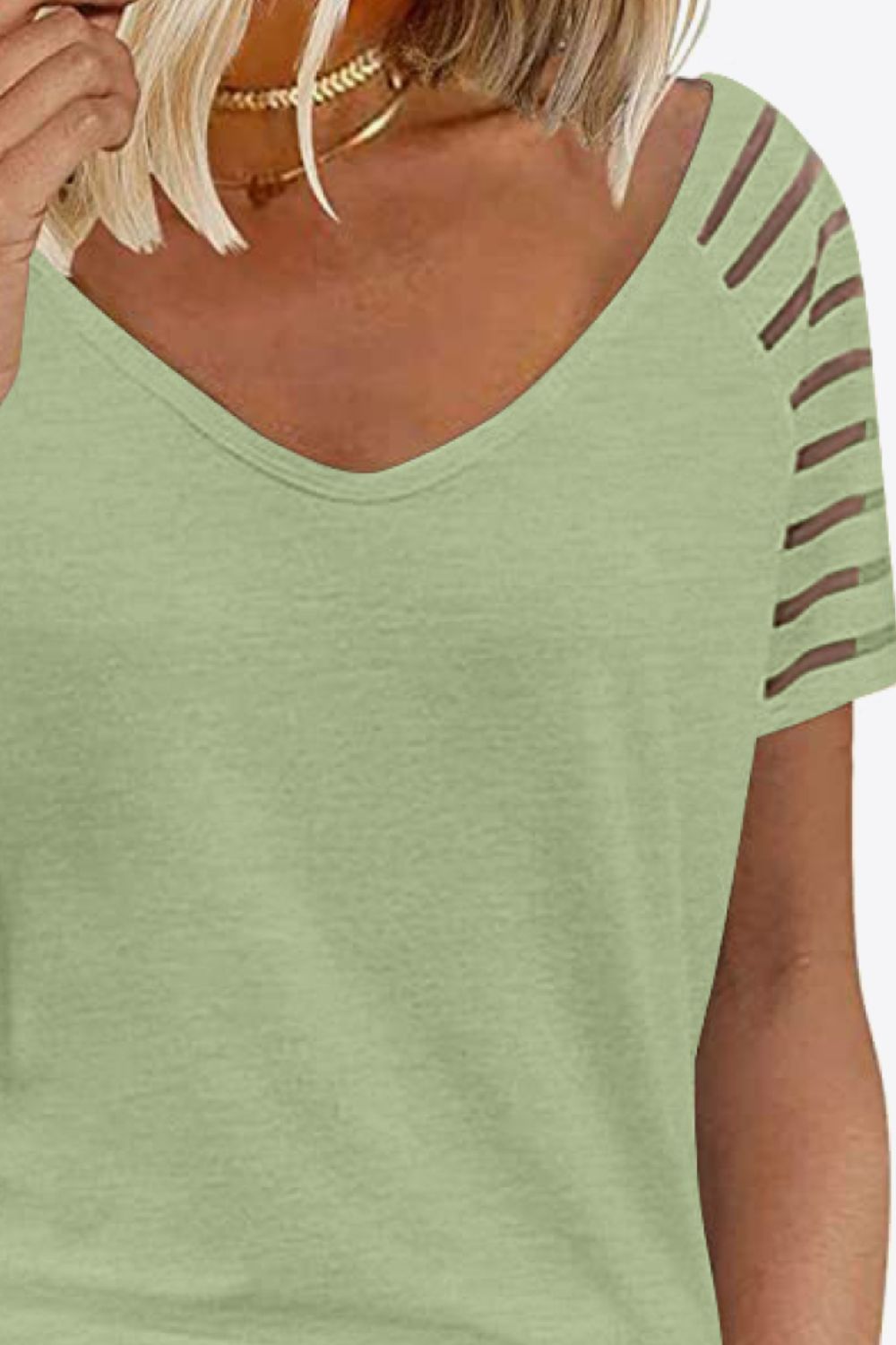 V-Neck Raglan Sleeve Tee - T-Shirts - Shirts & Tops - 9 - 2024